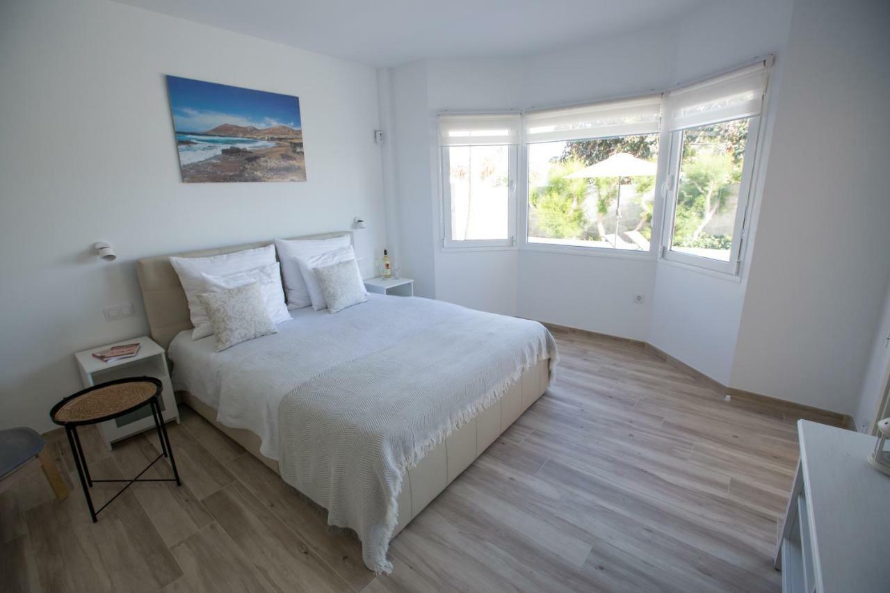 Villa Jandia Modern New Apartment Morro Jable Private Heated Pool Big Terrace And Parking Εξωτερικό φωτογραφία